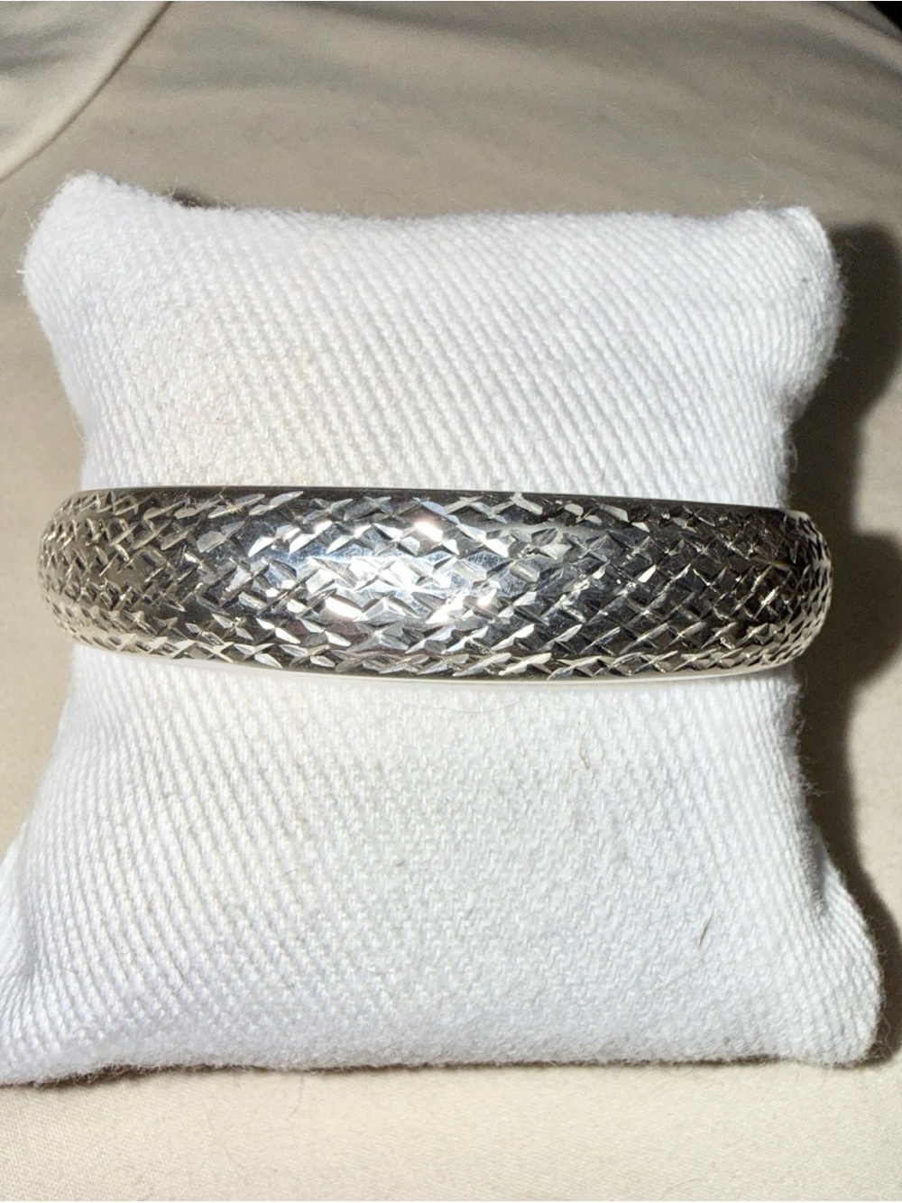 Textured Bangle 925 STERLING SILVER bracelet NEW STUNNING Retail $499